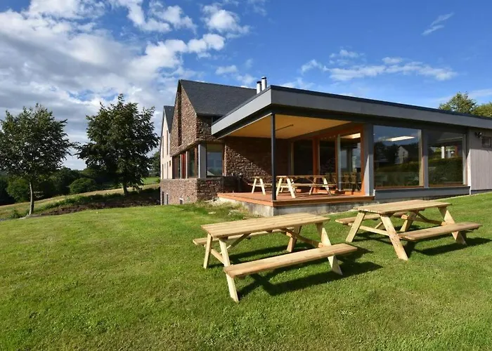 Les Loneux 27 Pers, - Vue Incroyable - Wellness, Billard, Cinema Hébergement de vacances Malmedy